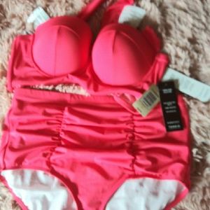 Swim suit both peices as set top has tags bottoms